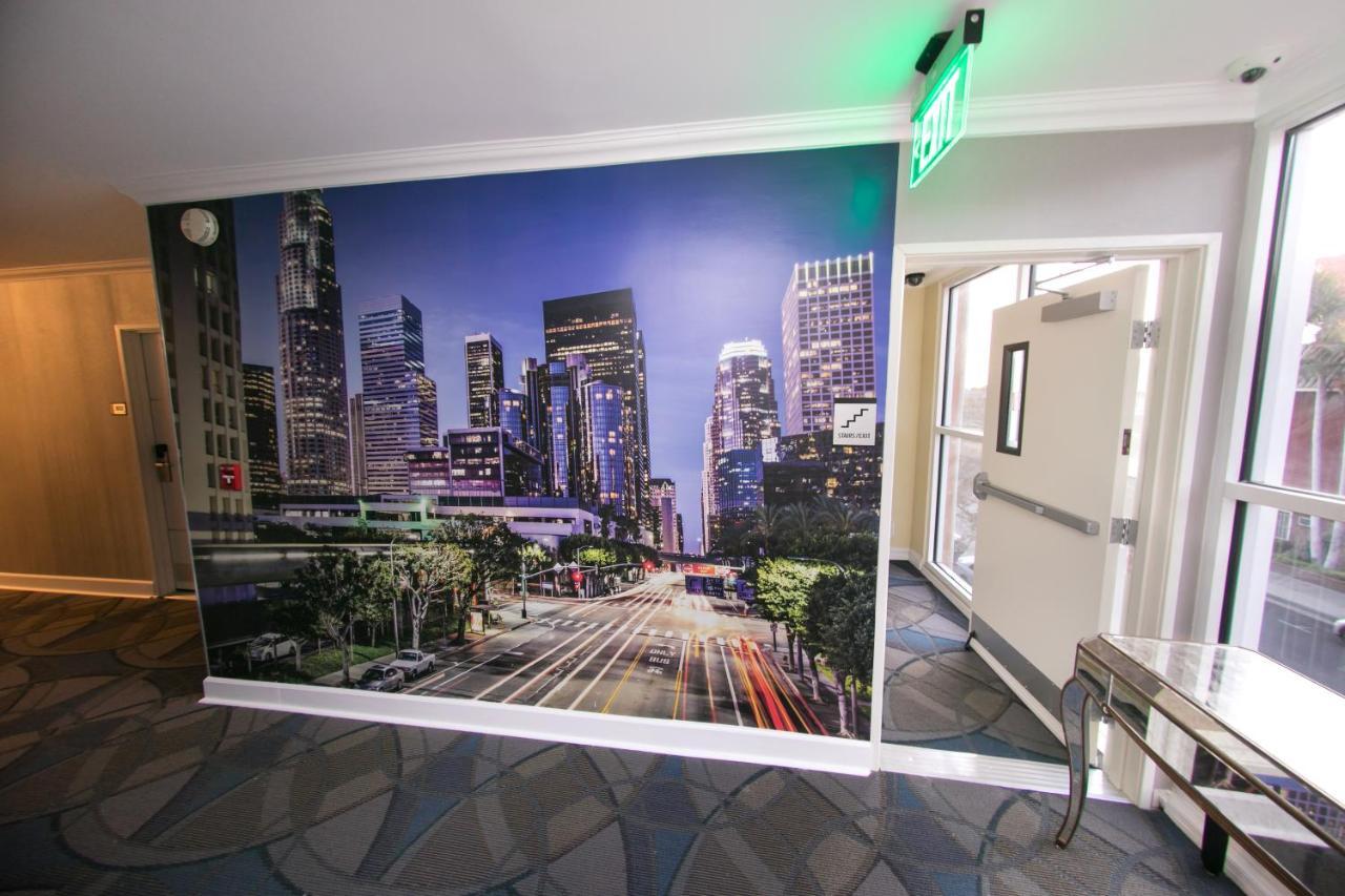 Metropolitan Inn & Suites Los Angeles Ngoại thất bức ảnh