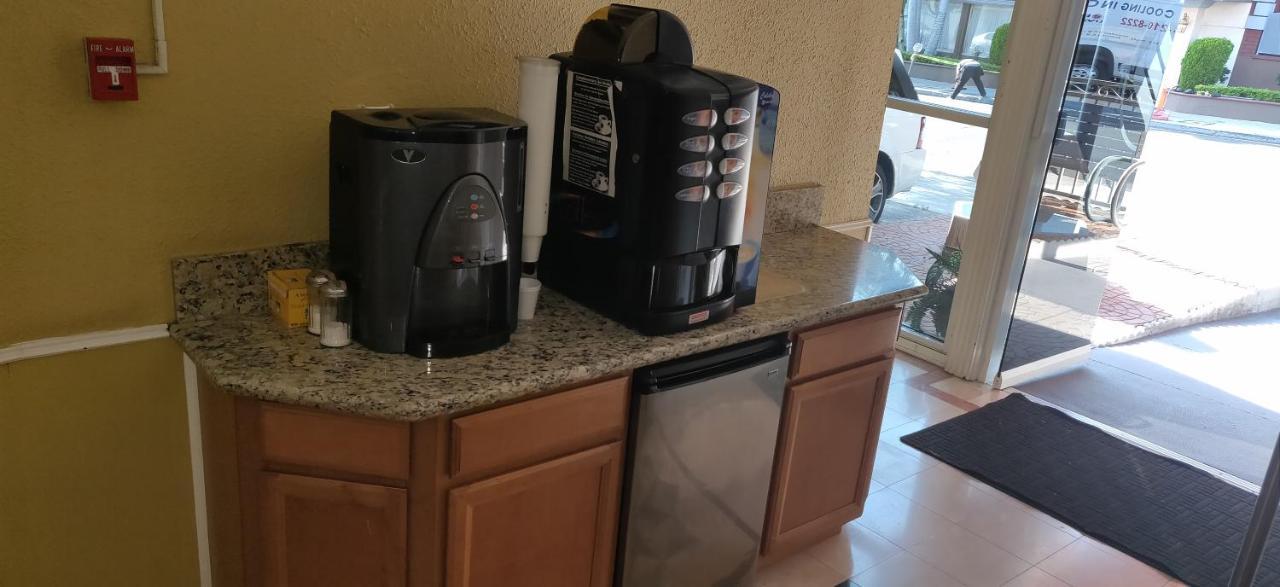 Metropolitan Inn & Suites Los Angeles Ngoại thất bức ảnh